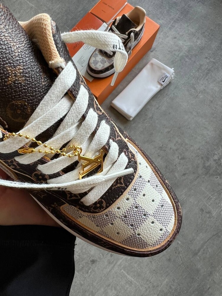 Nike Air Force 1 x Louis Vuitton