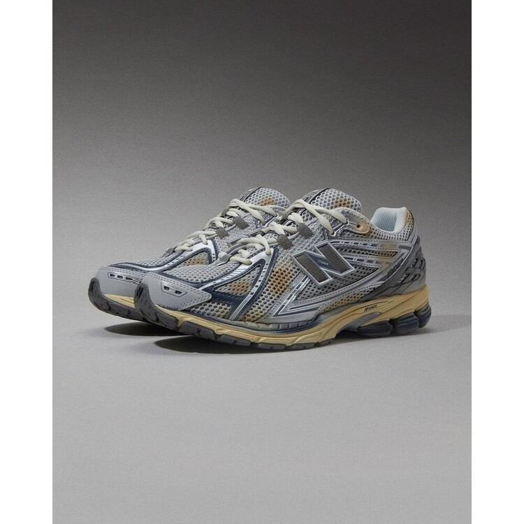 New Balance x thisisneverthat 1906R
