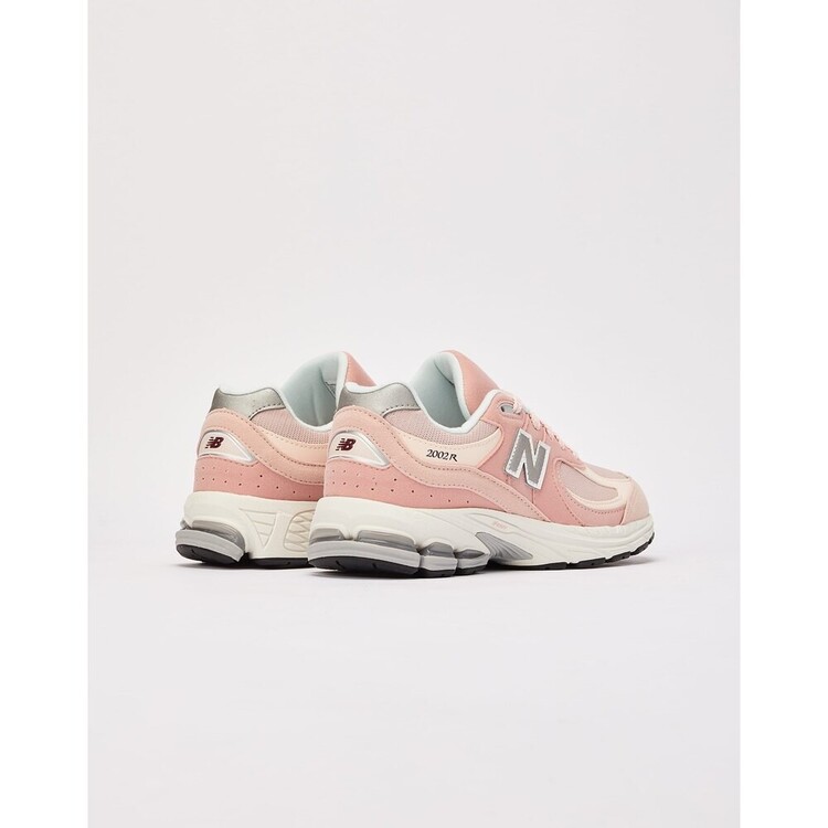 New Balance 2002R Soft Pink