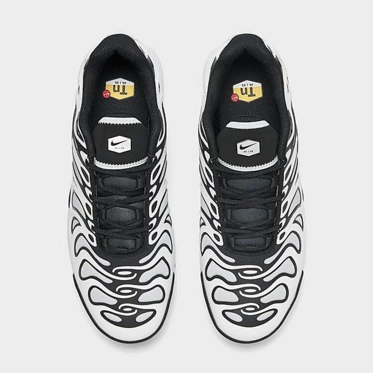 Air Max Plus Drift Black & White