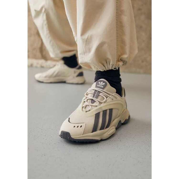 Adidas OZTRAL “Beige”
