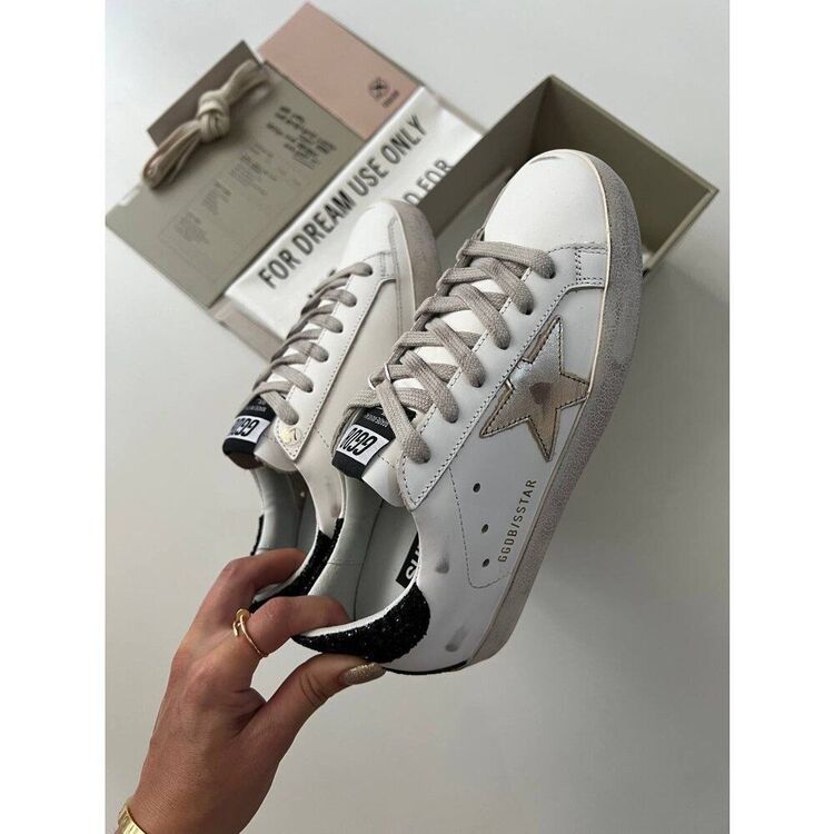 Golden Goose