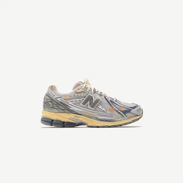 New Balance x thisisneverthat 1906R