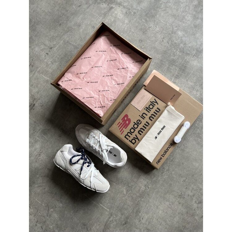 New Balance x Miu Miu 530 SL (Full Box)
