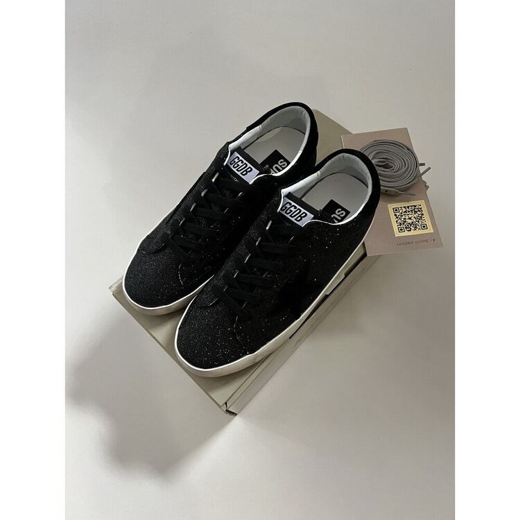 Golden Goose “Siyah Simli”