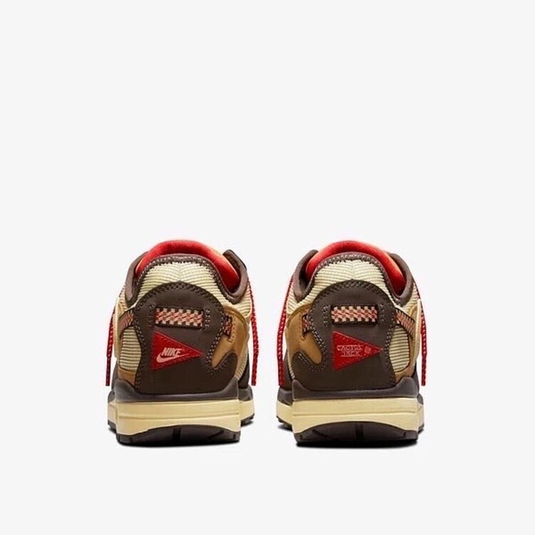 Travis Scott x Air Max 1