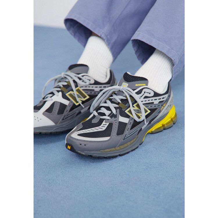 New Balance 1906U Castlerock
