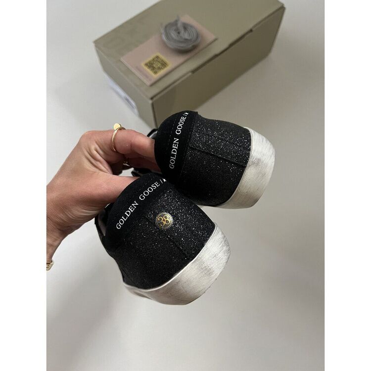 Golden Goose “Siyah Simli”