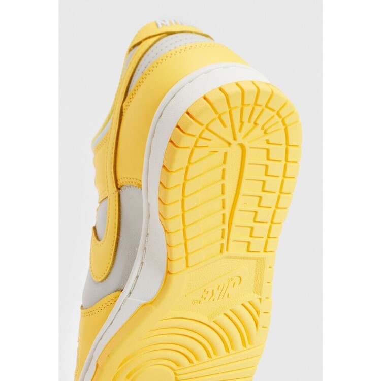 Nike Dunk Low 'Citron Pulse'