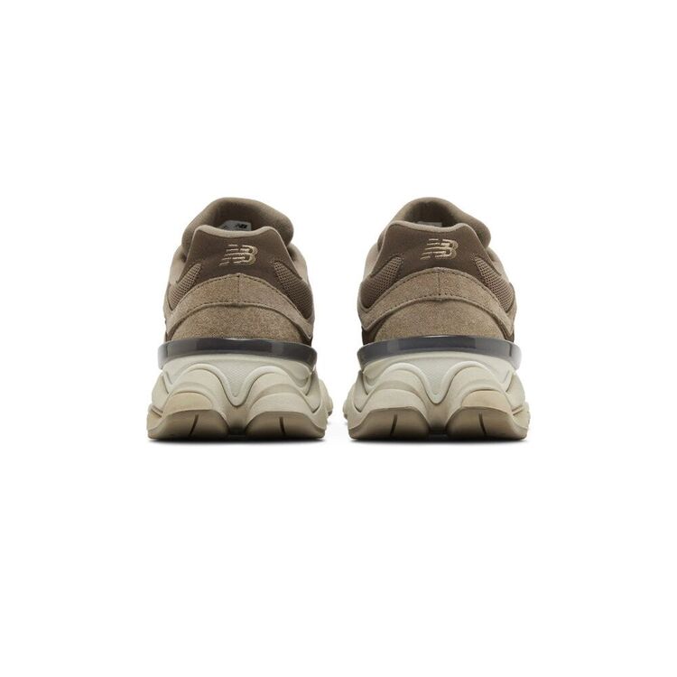 New Balance 9060 “Mushroom Brown”