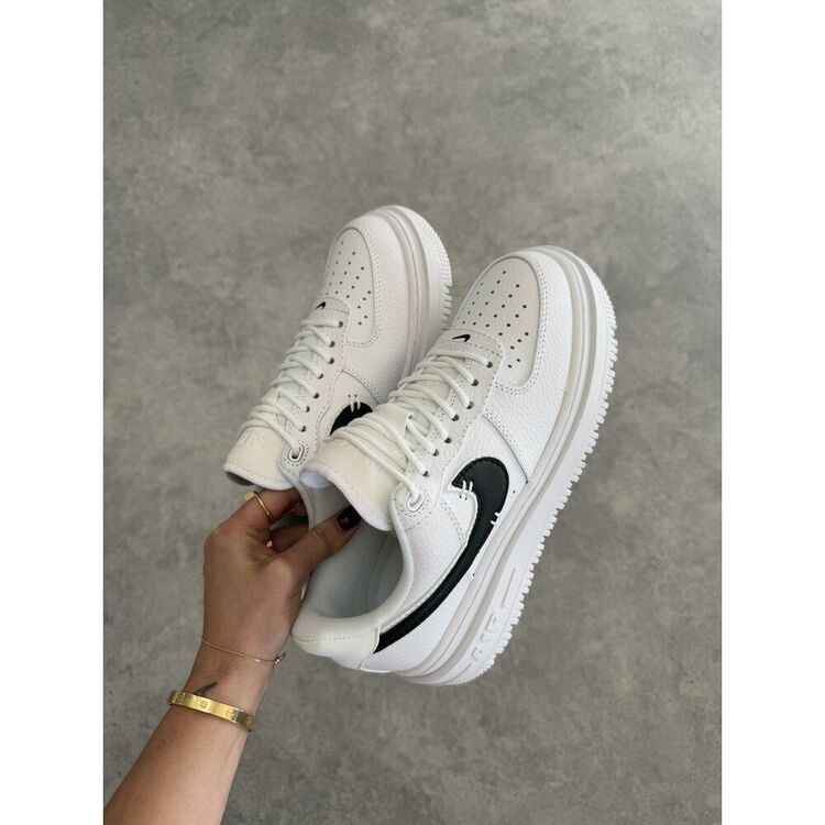 Air Force 1 luxe “White & Black”