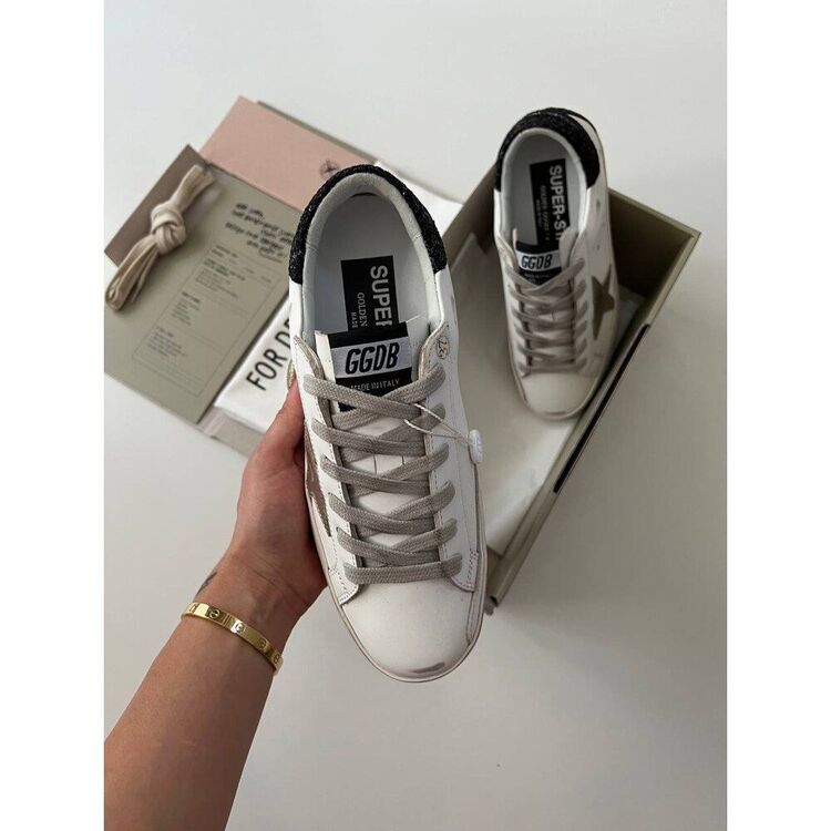 Golden Goose