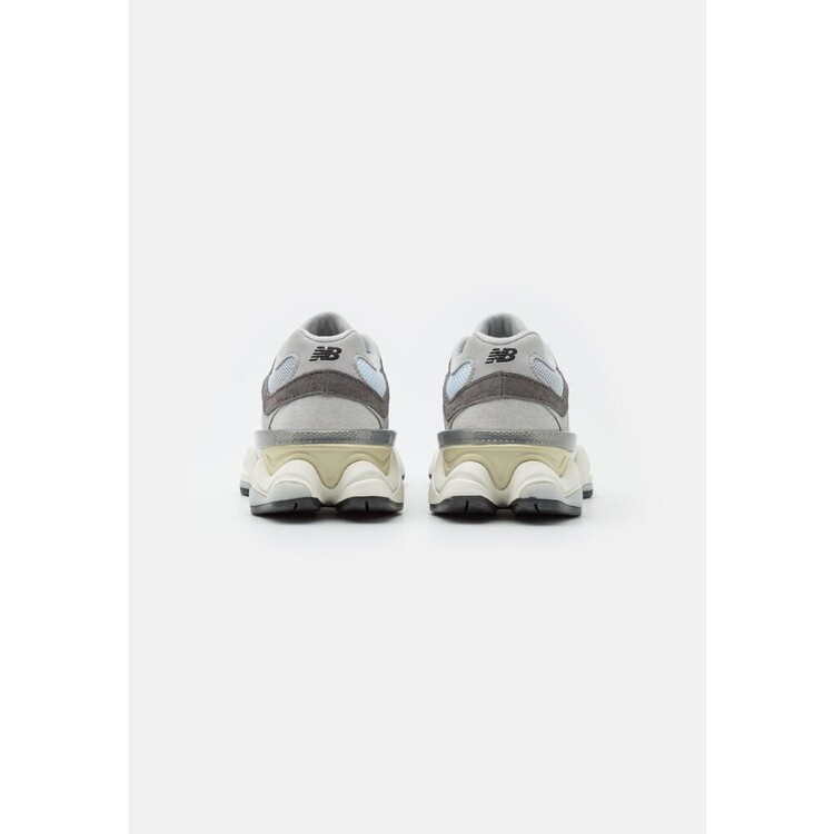 New Balance 9060 Core Rain Cloud