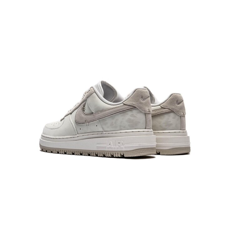 Air Force 1 LUXE Summit White