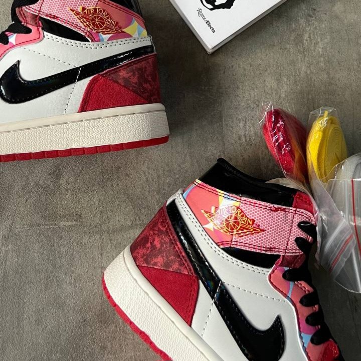 Air Jordan 1 “Spider-Man: Across The Spider-Verse”