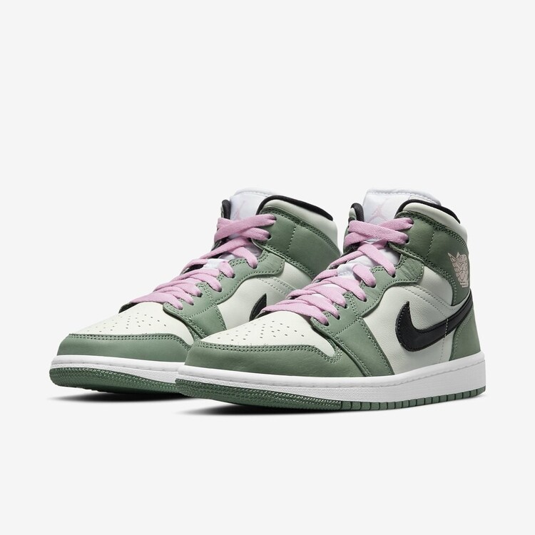 Nike Air Jordan 1 Mid