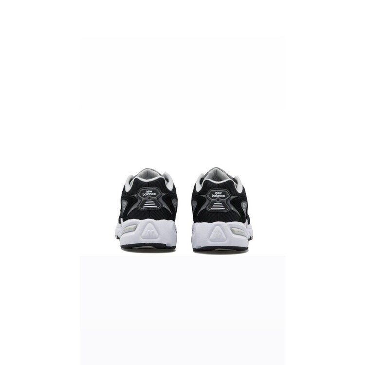 New Balance 725 Black & White