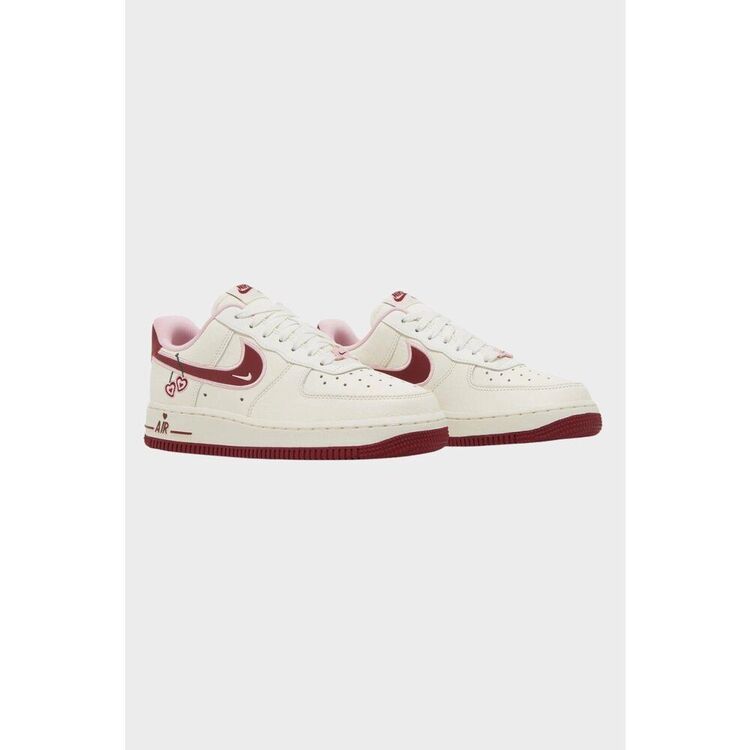 Nike Air Force 1 Valentine’s Day