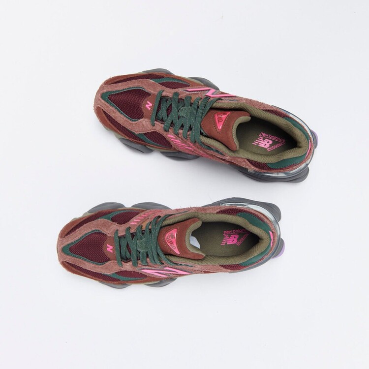 NEW BALANCE 9060 RICH OAK BURGUNDY