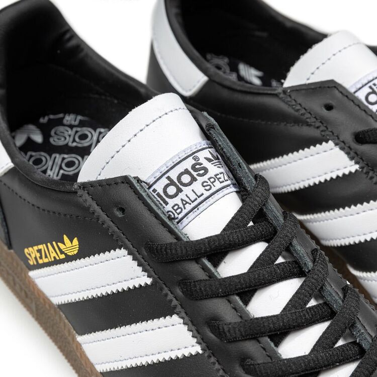 HANDBALL SPEZİAL | CORE BLACK