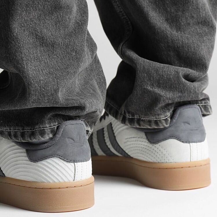 Campus 00s ‘Ash Silver Grey Six’