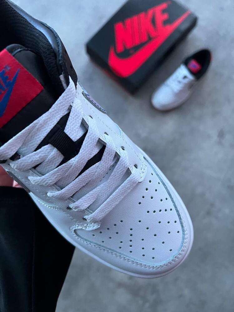 Dunk Low GS “Spider-Man”