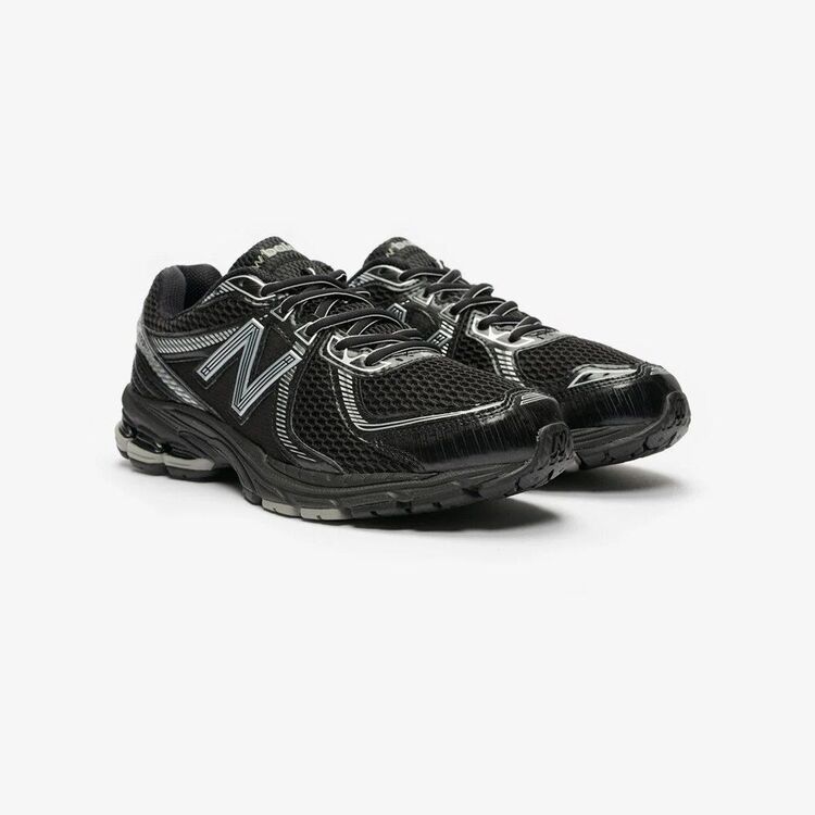 New Balance 860 v2 Black Silver Metallic