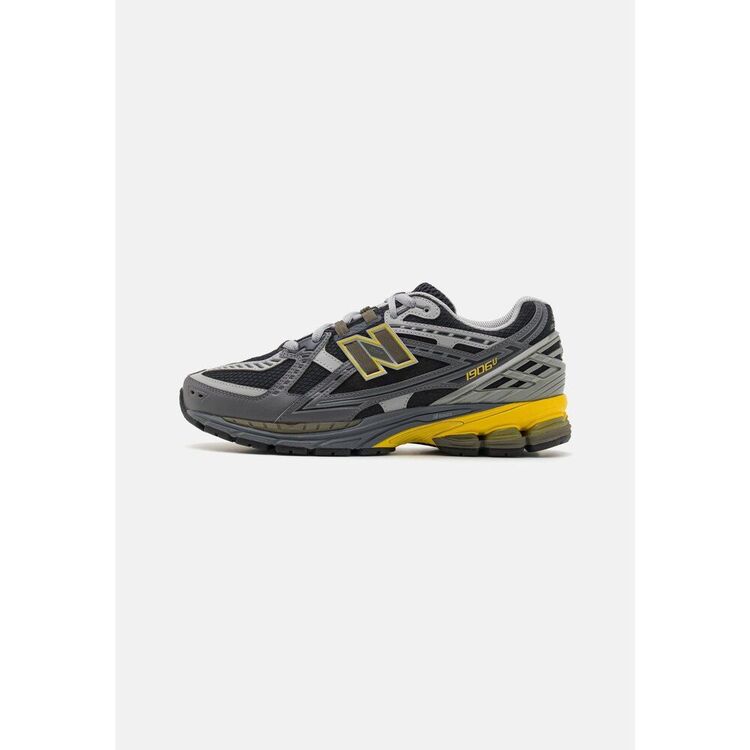 New Balance 1906U Castlerock