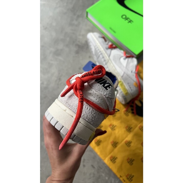 Nike X Off-White Dunk Low “Lot 13”