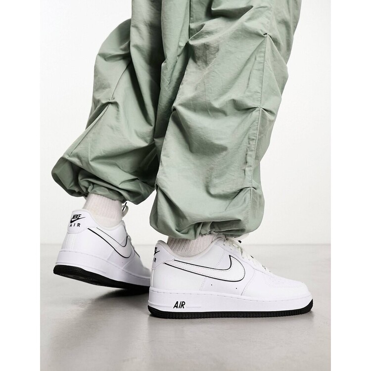 Air Force 1 '07 Low White Black Outline Swoosh