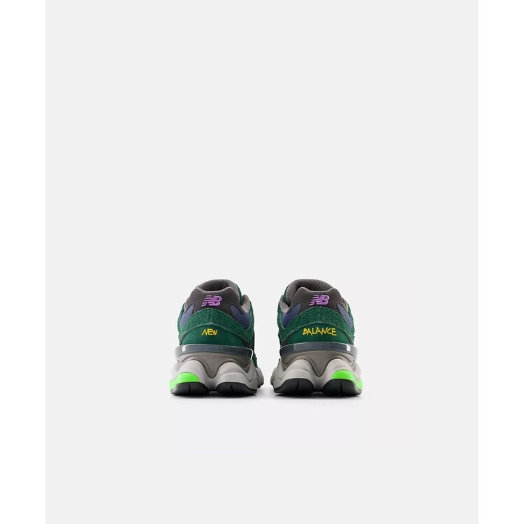 New Balance 9060 NIGHTWATCH GREEN