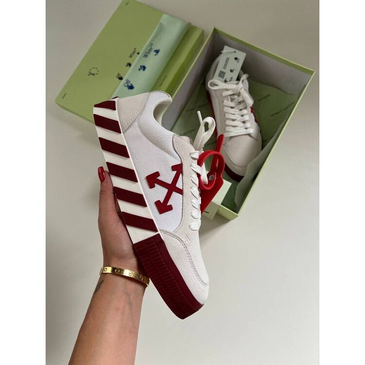Off White