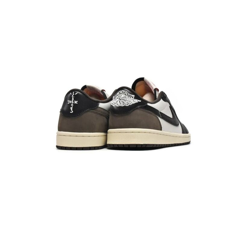 Travis Scott x Air Jordan 1 Low Dark Mocha