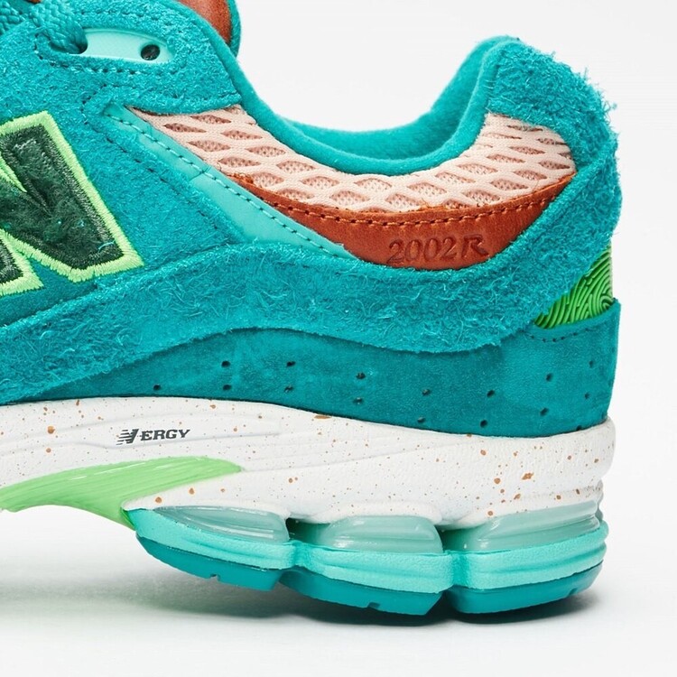 Salehe Bembury's New Balance 2002R