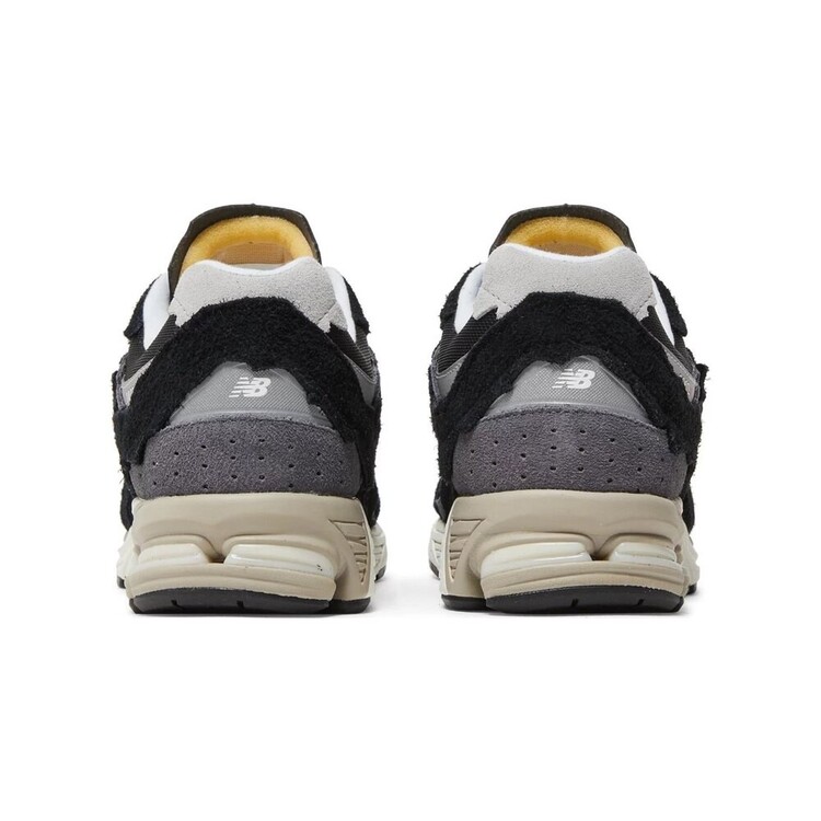 New Balance 2002R 'Black Grey' - Protection Pack