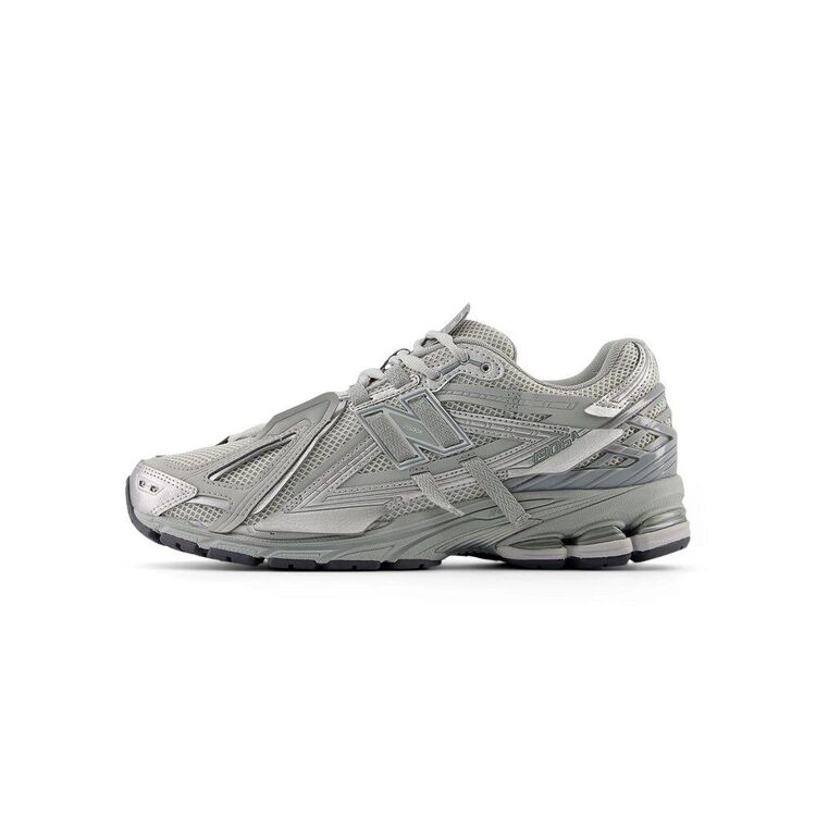 New Balance “1906A - Concrete Silver”