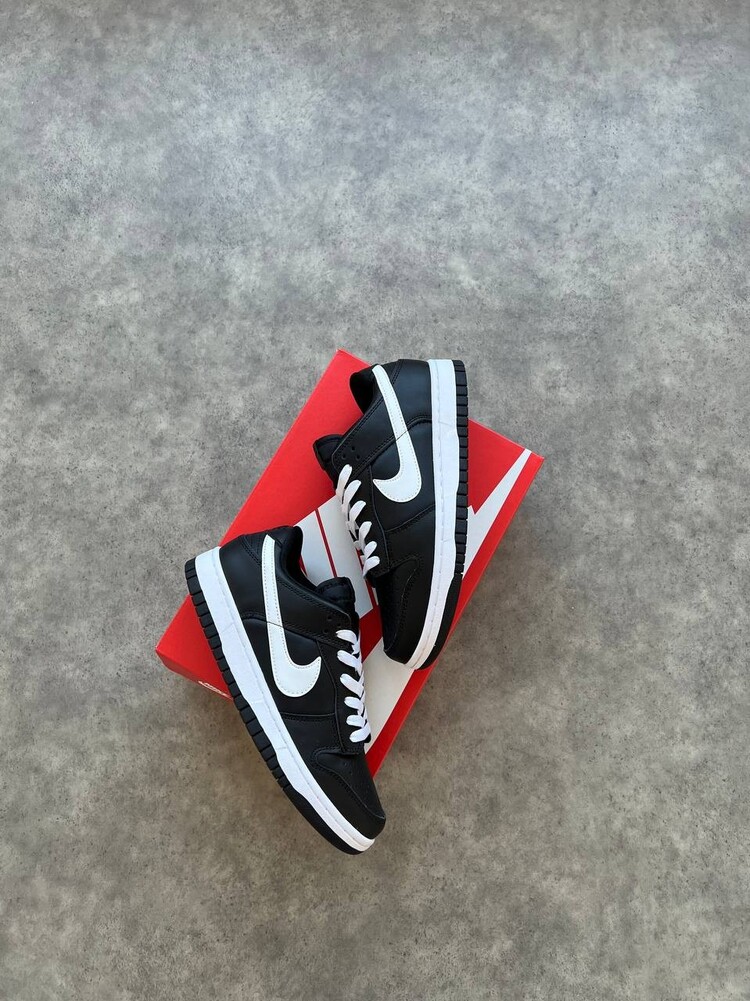 Dunk Low Black Panda 2.0
