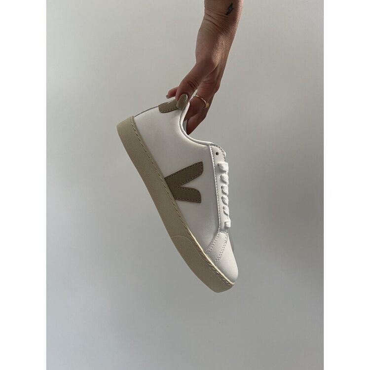 Veja CAMPO CHROMEFREE LEATHER