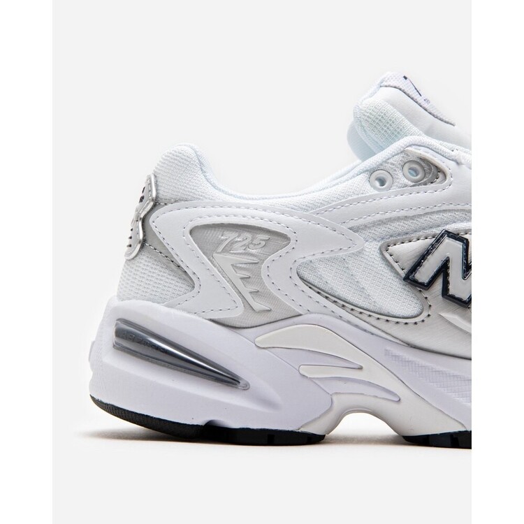 New Balance 725 White Silver