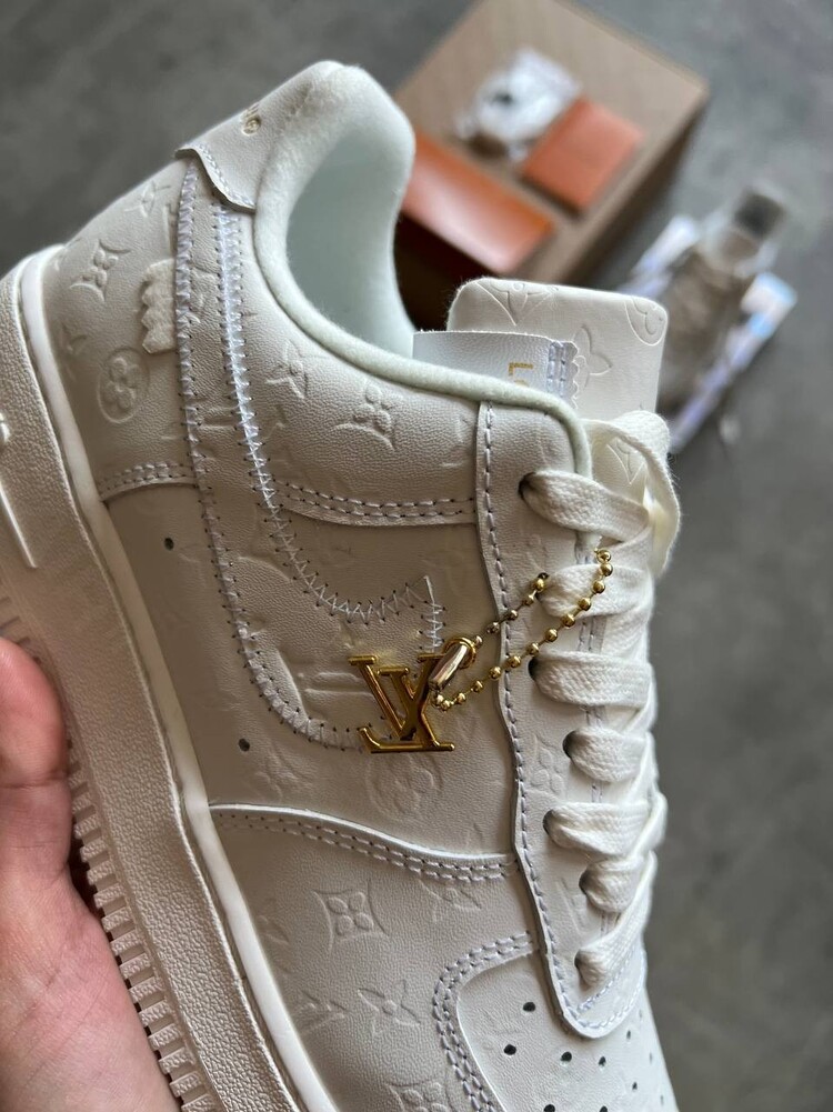 Nike Air Force 1 x Louis Vuitton