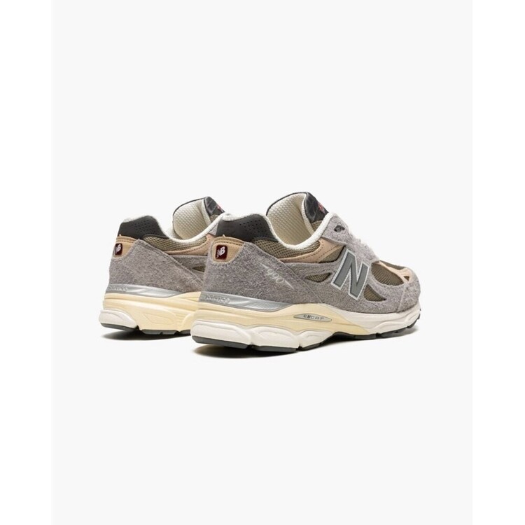 New Balance x Teddy Santis 990 V3