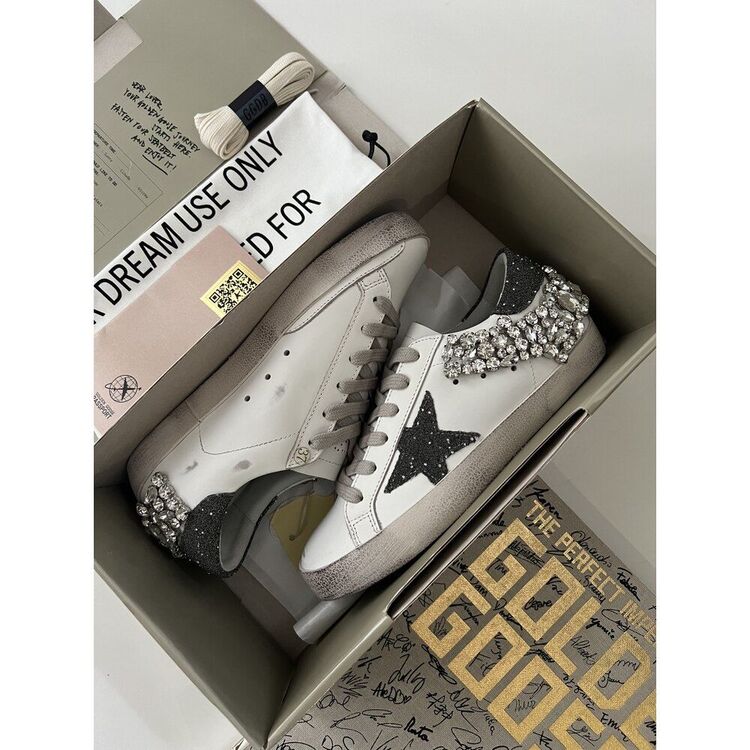 Golden Goose “Swarovski Taş Detaylı”