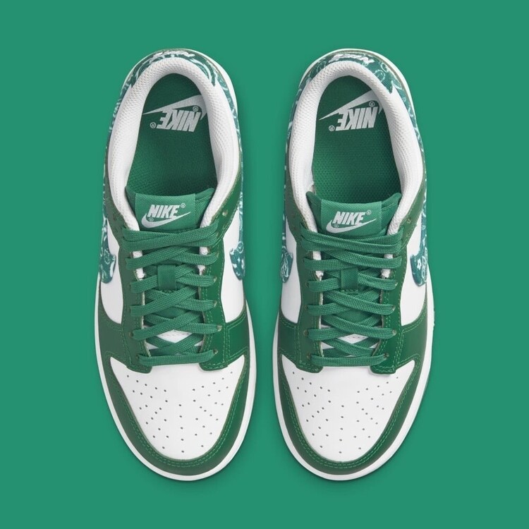 Nike Dunk Low Green Paisley