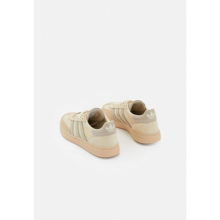 Handball Spezial ‘Cream White Beige’