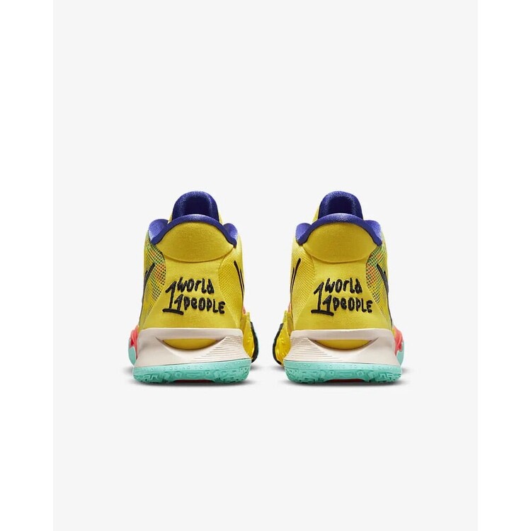 Nike Kyrie 7