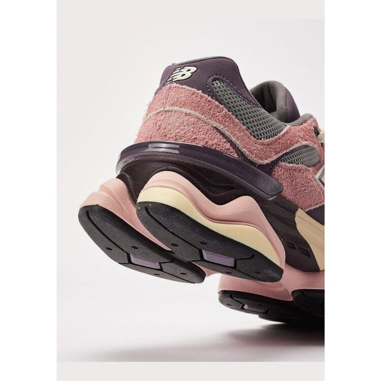 New Balance 9060 Pink Lavender