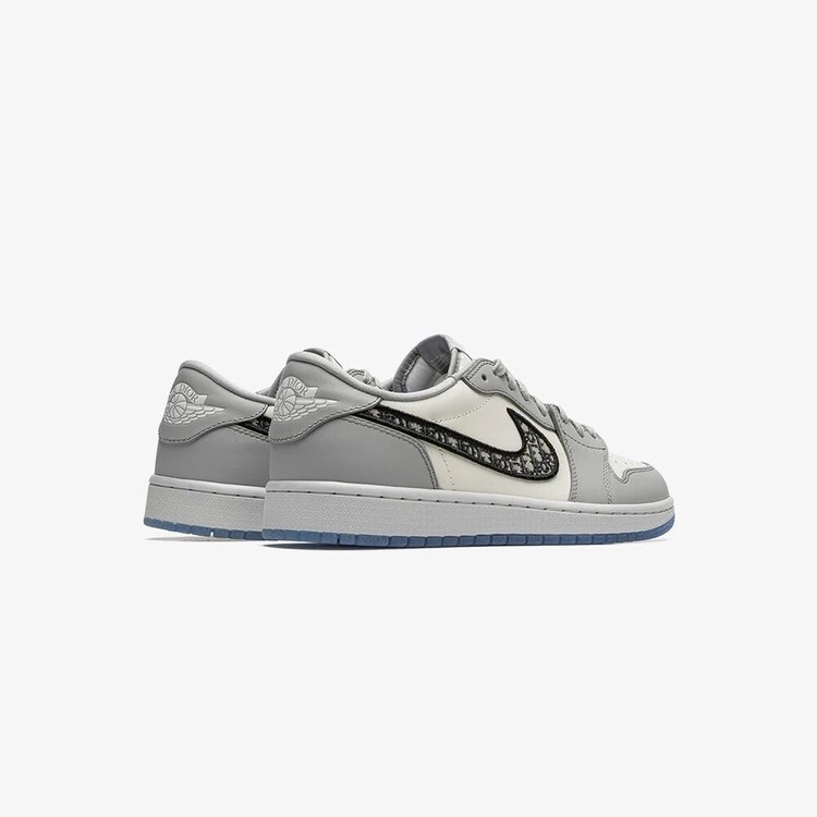 Air Jordan Retro 1 Low 'Dior'