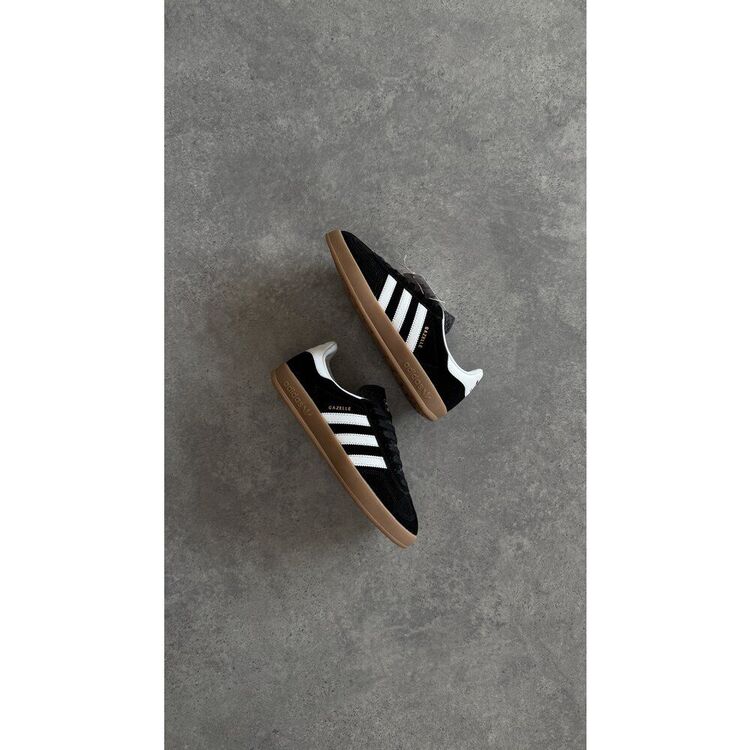 Gazelle “Black & White”