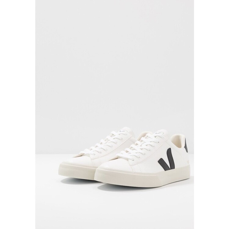 VEJA “Campo” Black White