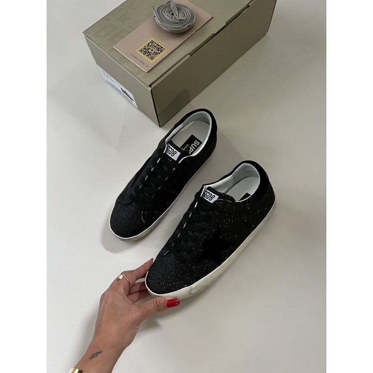 Golden Goose “Siyah Simli”